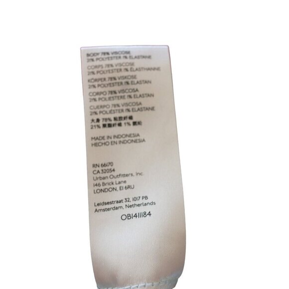 Pilcro Plaid Button-Up Blouse With Ruffle Detail‎ & Pocket - Size M - Picture 13 of 13